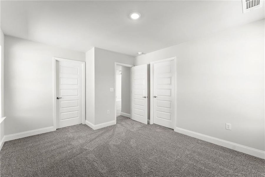 Spacious, unfurnished interior of a new home in Magnolia Villas, Cornelia (Image 22).