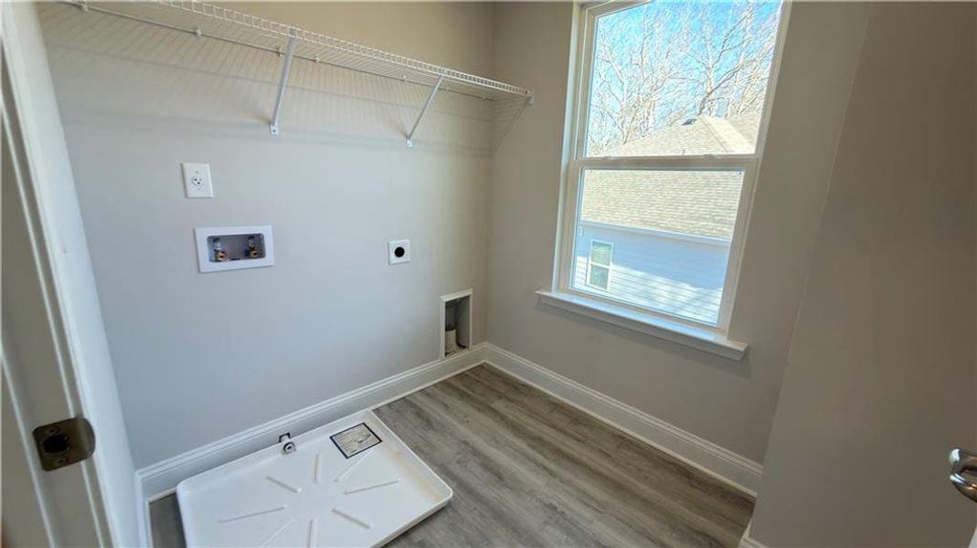 Spacious, unfurnished interior of a new home in Habersham Meadows, Demorest (Image 21).