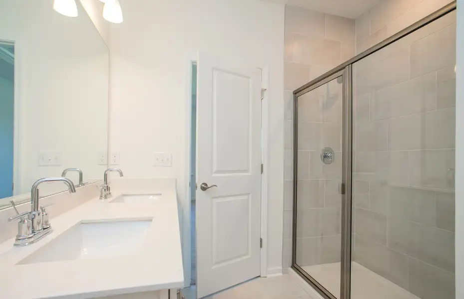 Furnished interior view inside a new home in Crescent Cove, Myrtle Beach (Image 6).