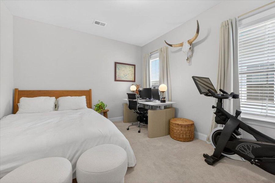 Furnished interior view inside a new home in Oak Bluff, Charleston (Image 17).