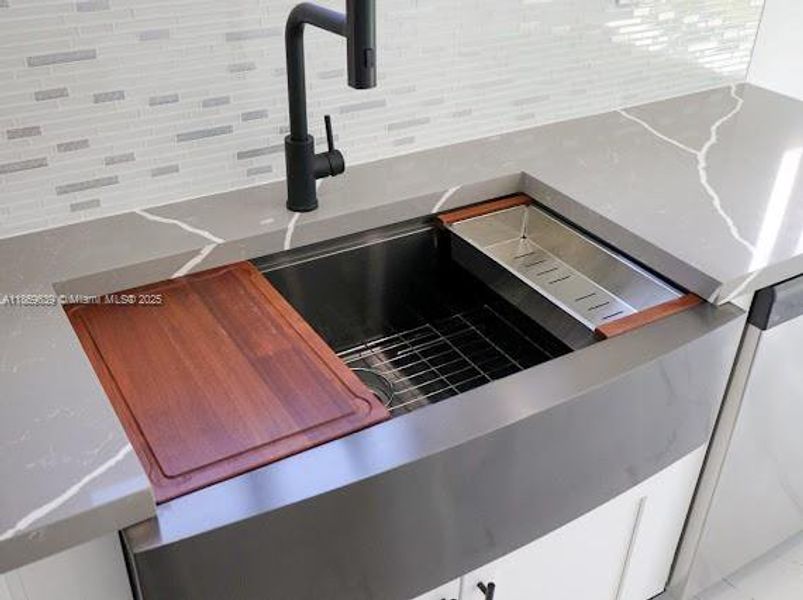 Image 24 of a home in .