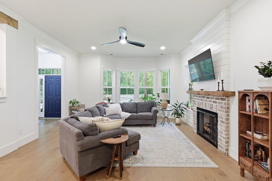 Furnished interior view inside a new home in , Seabrook (Image 8).