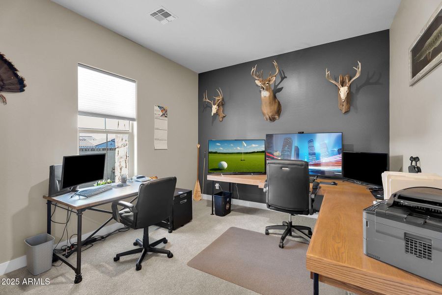 26-web-or-mls-National Trail-21 26-web-or-mls-National Trail-21