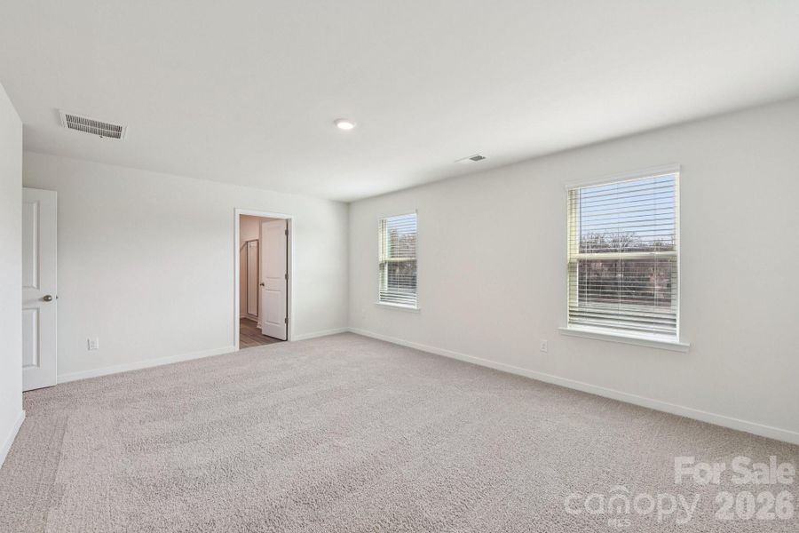 Spacious, unfurnished interior of a new home in The Hamptons at Hickory, Hickory (Image 17).