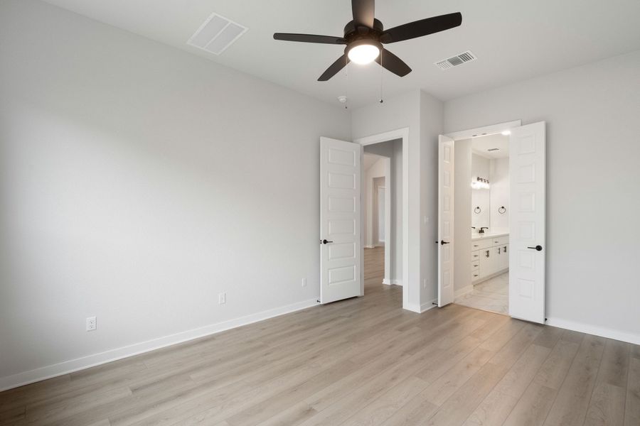 Spacious, unfurnished interior of a new home in Lariat, Liberty Hill (Image 39). Spacious, unfurnished interior of a new home in Lariat, Liberty Hill (Image 39).