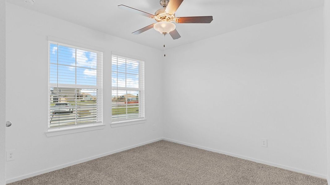 Spacious, unfurnished interior of a new home in Caldwell Crossing, Iowa Colony (Image 17). Spacious, unfurnished interior of a new home in Caldwell Crossing, Iowa Colony (Image 17).