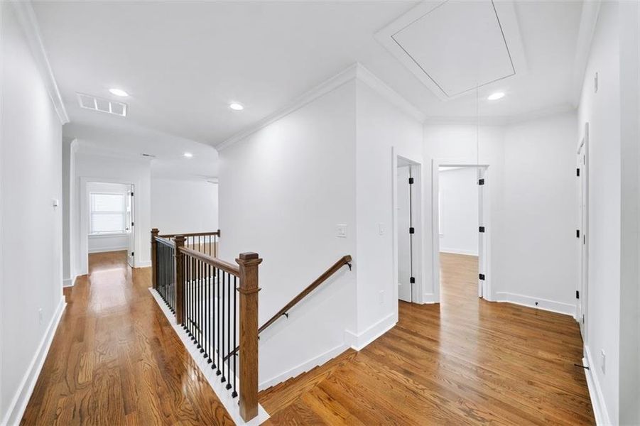 Spacious, unfurnished interior of a new home in Silvercrest Lakes, Acworth (Image 53).