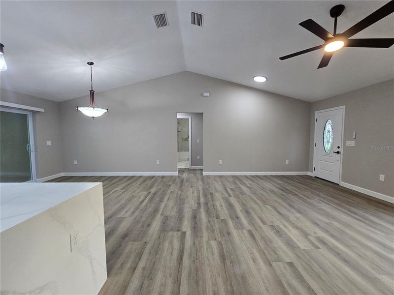 Spacious, unfurnished interior of a new home in , Ocala (Image 16).