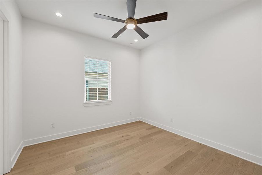 Spacious, unfurnished interior of a new home in , Hewitt (Image 20).