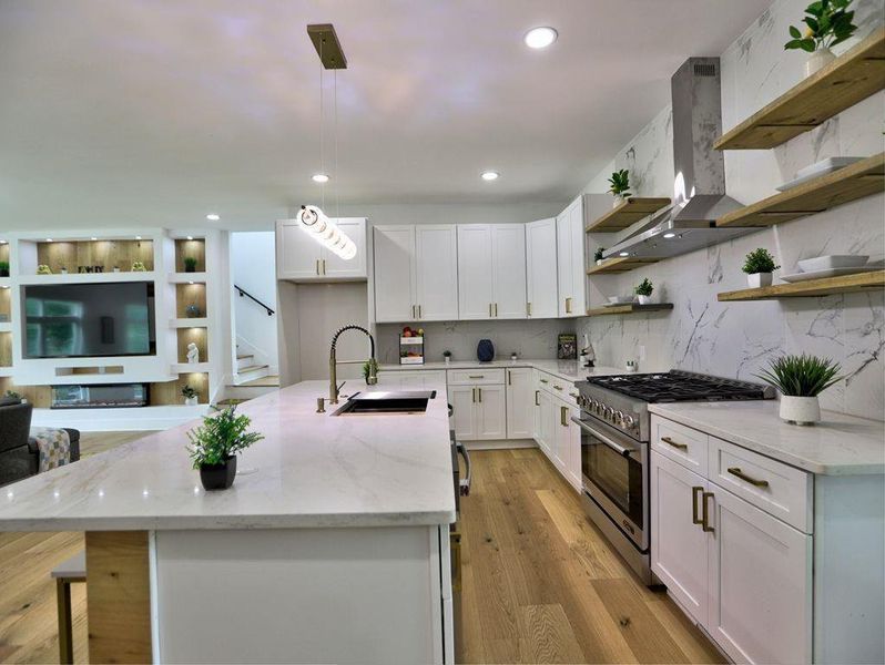 Furnished interior view inside a new home in , Smyrna (Image 44).