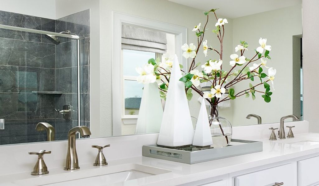 Tourmaline-U923-WhiteHorseRanch Bathroom Crop