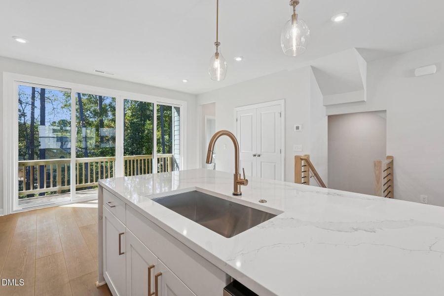 Elm Park 35_Kitchen 3_10.9.25_webready Elm Park 35_Kitchen 3_10.9.25_webready