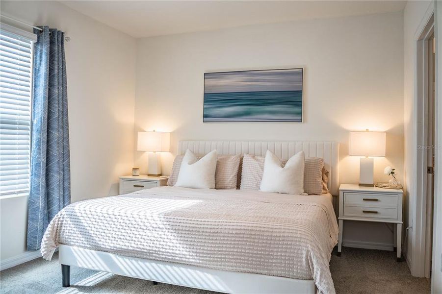 Furnished interior view inside a new home in , Plant City (Image 15).