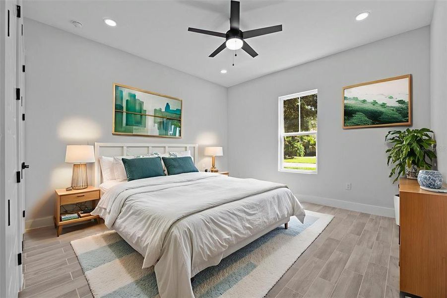 Furnished interior view inside a new home in , Winter Haven (Image 34).