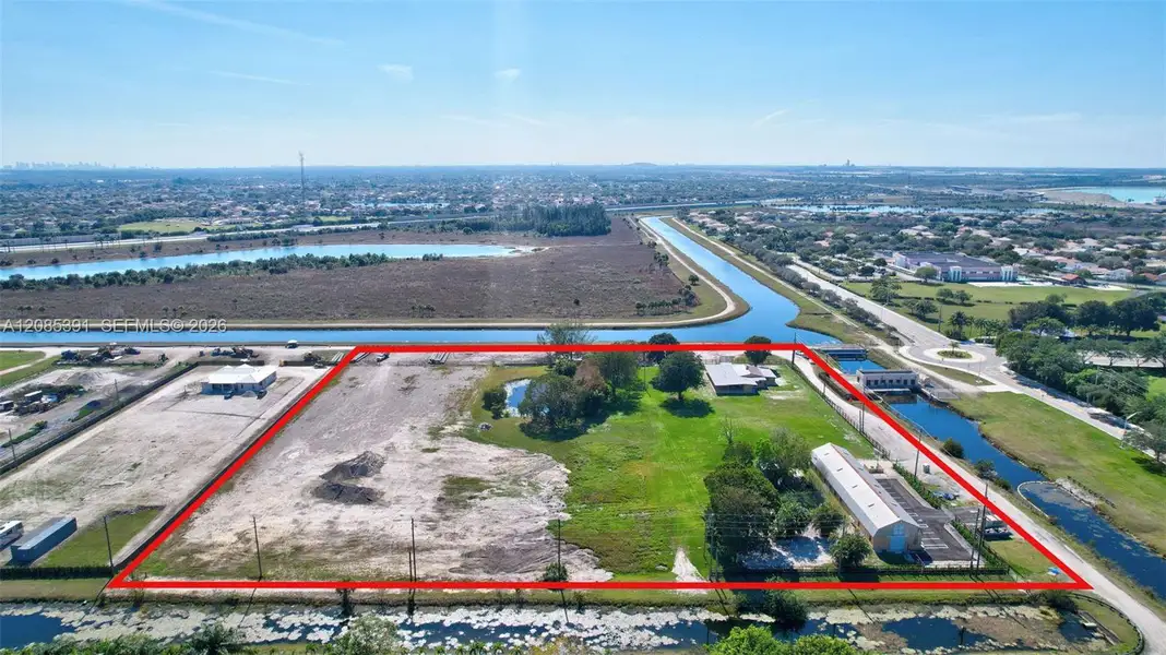 Site preparation for new homesites in , Miramar (Image 5).