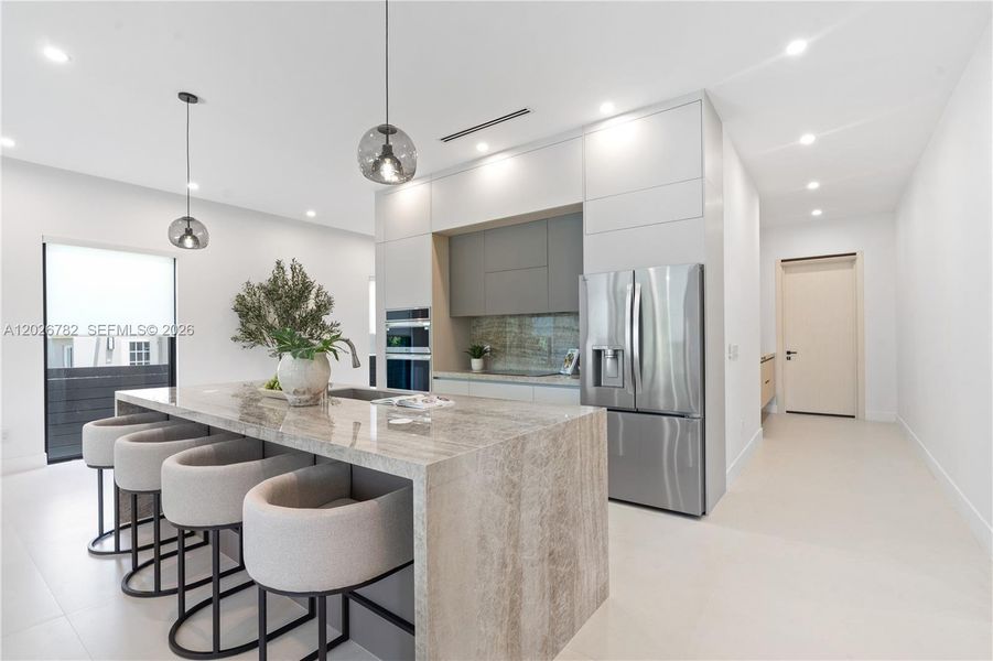 Furnished interior view inside a new home in , Fort Lauderdale (Image 7).