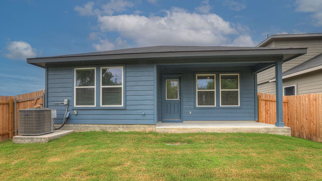 Exterior details and patio area of a home in Bollinger, Maxwell (Image 23).