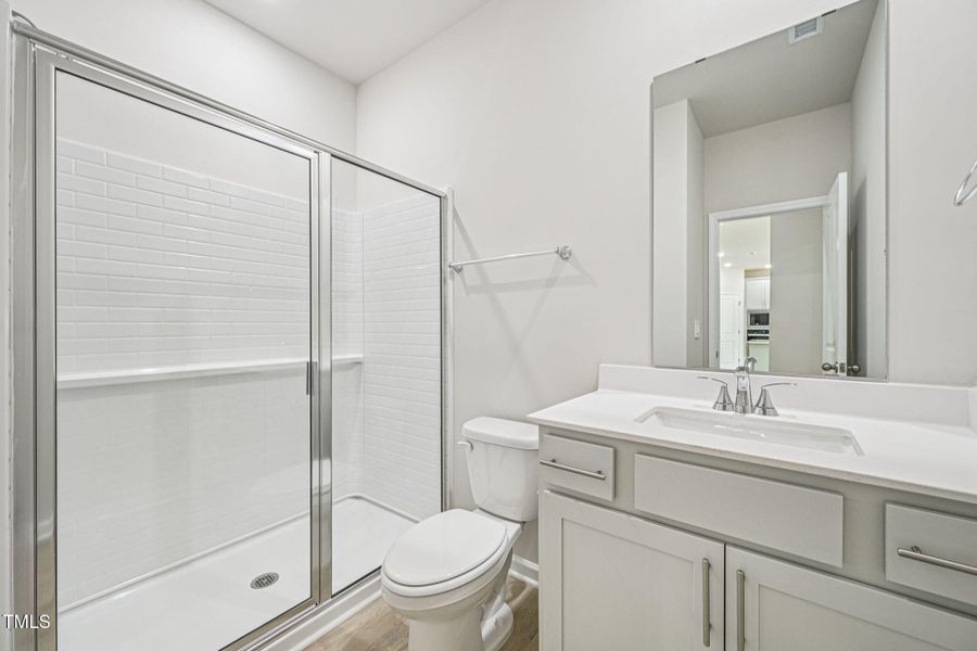 24-web-or-mls-Raleigh - Oak Manor - 721