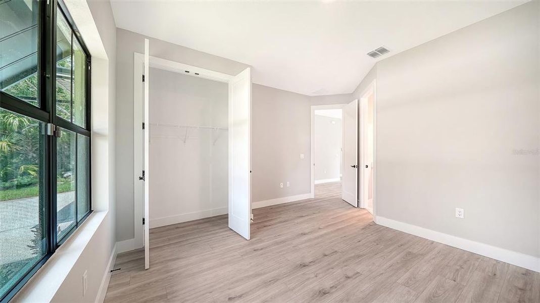 Spacious, unfurnished interior of a new home in , North Port (Image 24).