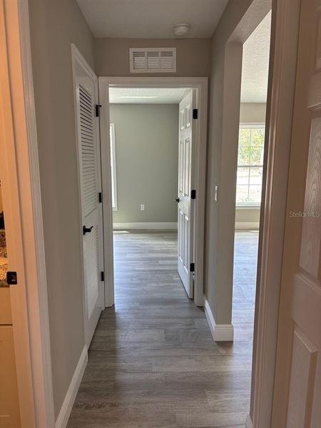 Spacious, unfurnished interior of a new home in , Dunnellon (Image 19). Spacious, unfurnished interior of a new home in , Dunnellon (Image 19).