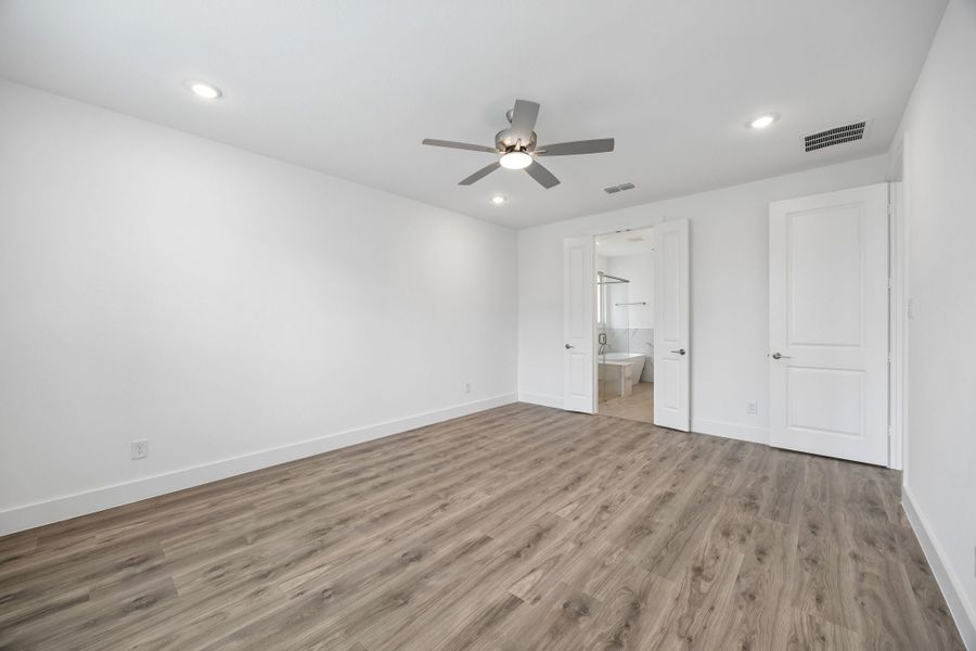 Spacious, unfurnished interior of a new home in Painted Tree Woodland West, McKinney (Image 24). Spacious, unfurnished interior of a new home in Painted Tree Woodland West, McKinney (Image 24).