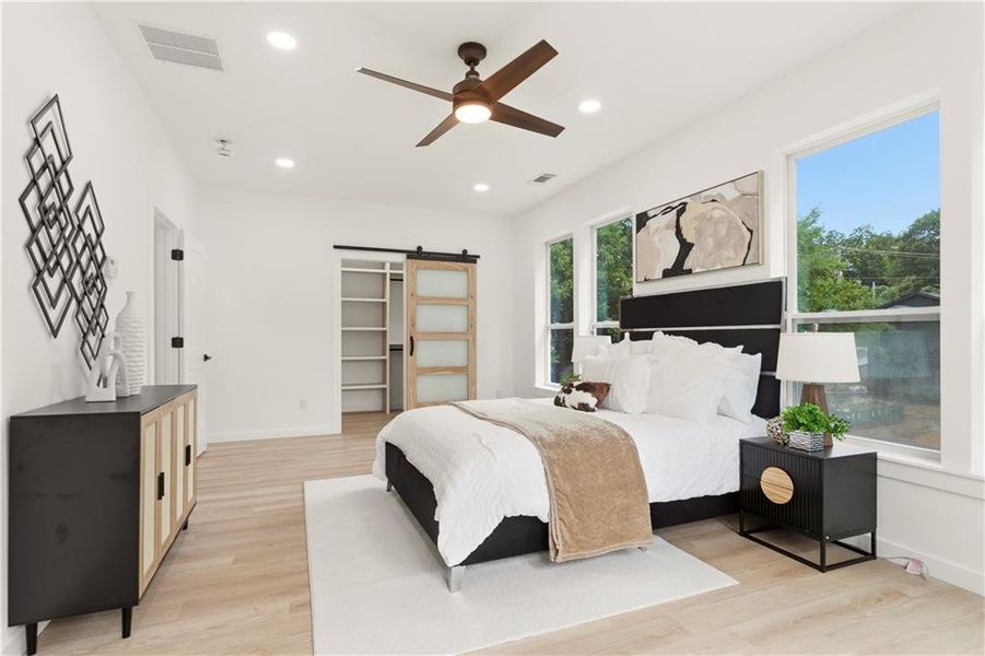 Furnished interior view inside a new home in , Atlanta (Image 22). Furnished interior view inside a new home in , Atlanta (Image 22).