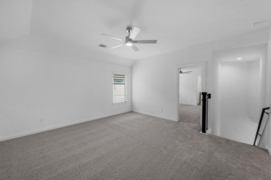 Spacious, unfurnished interior of a new home in Grand Mason Crossing, Katy (Image 23). Spacious, unfurnished interior of a new home in Grand Mason Crossing, Katy (Image 23).