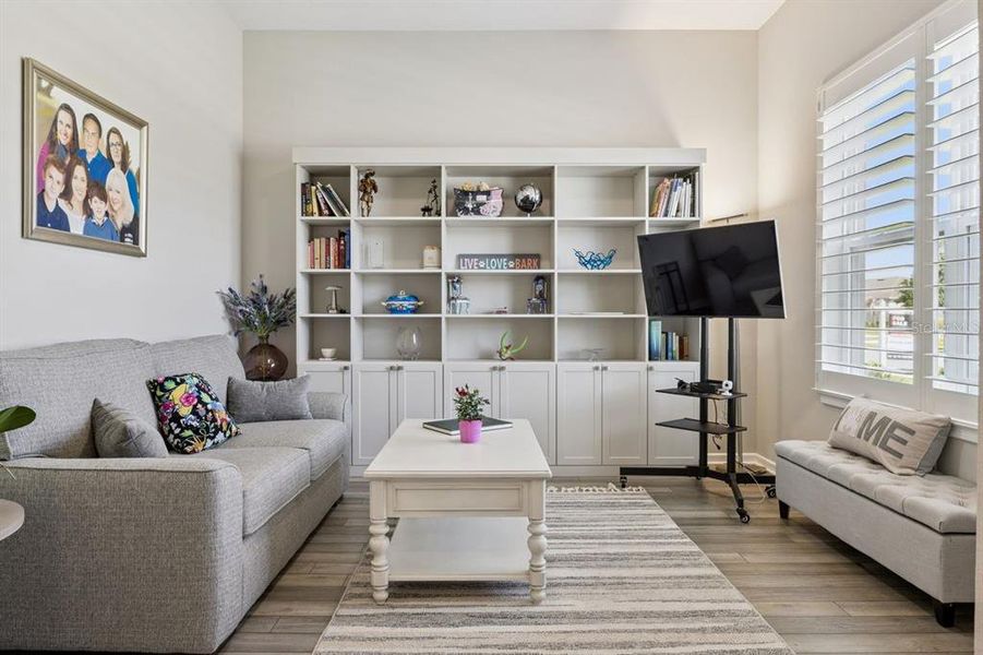 Furnished interior view inside a new home in , Winter Garden (Image 5).