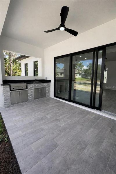 Exterior details and patio area of a home in , Port Charlotte (Image 3).