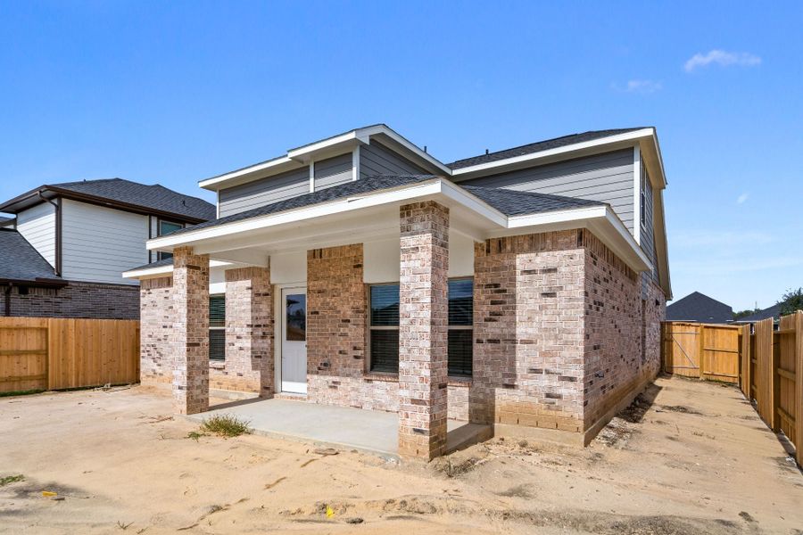 New Home in Elgin, TX.  - Slide 6