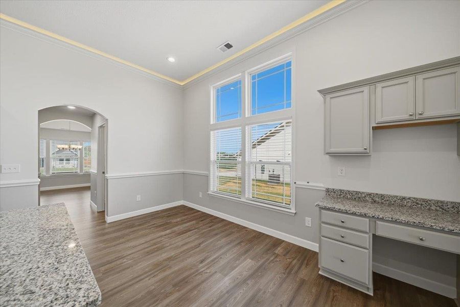 Spacious, unfurnished interior of a new home in Bent Tree, Gaffney (Image 15).