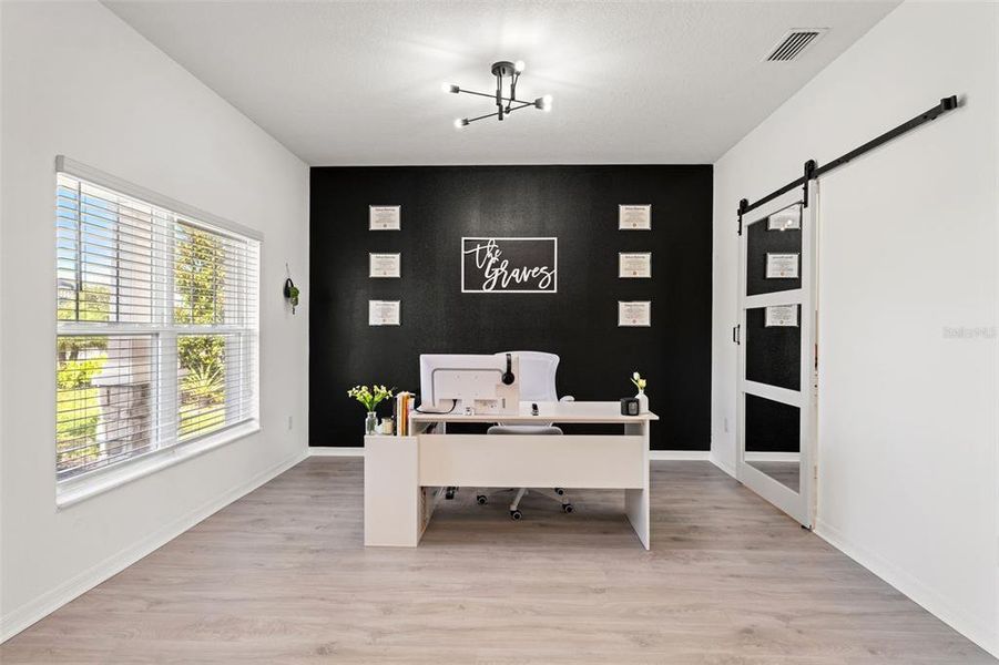 Furnished interior view inside a new home in , Wesley Chapel (Image 25).