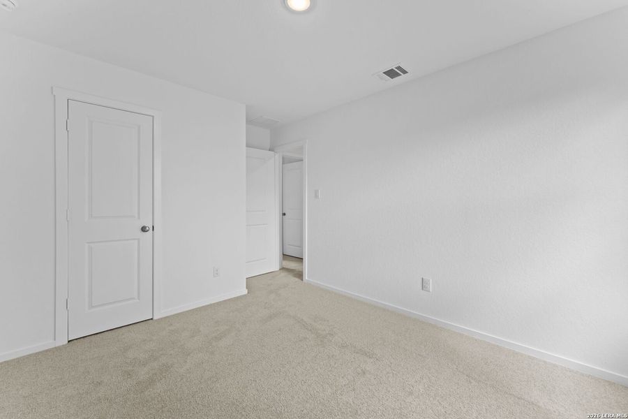 Spacious, unfurnished interior of a new home in Waterwheel, San Antonio (Image 23).