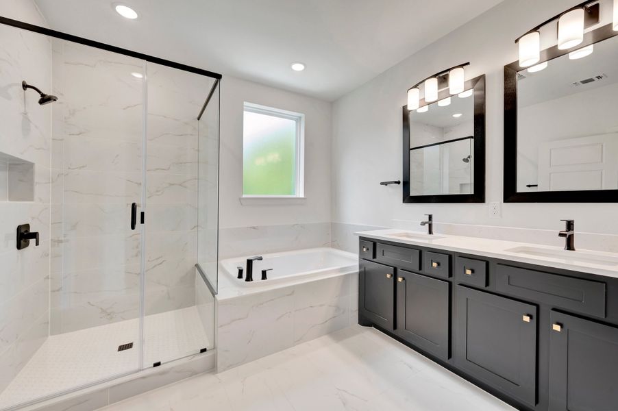 Owner's Bath Owner's Bath