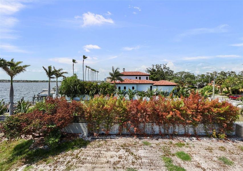 Community amenities in , Tampa (Image 6).