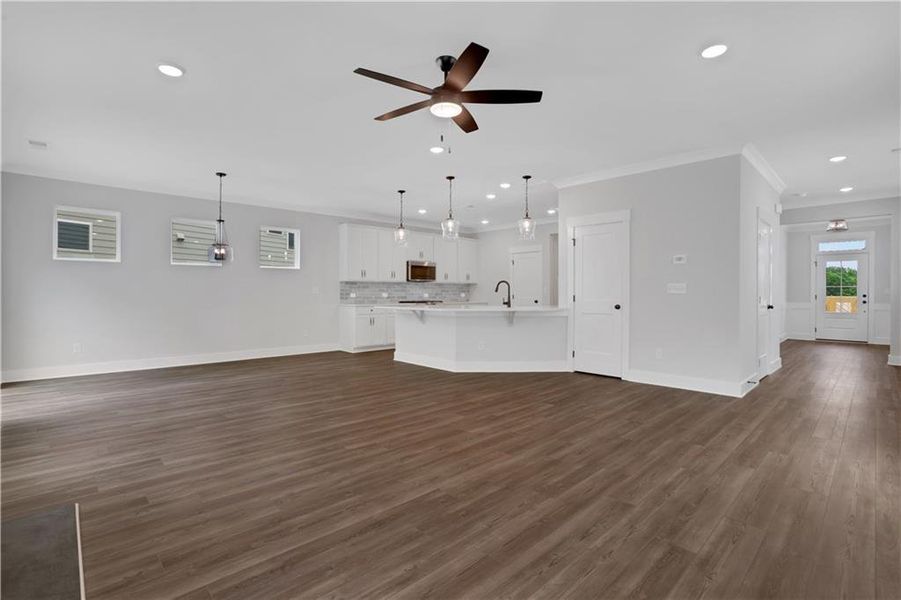 Spacious, unfurnished interior of a new home in Villas at Dawsonville, Dawsonville (Image 22).