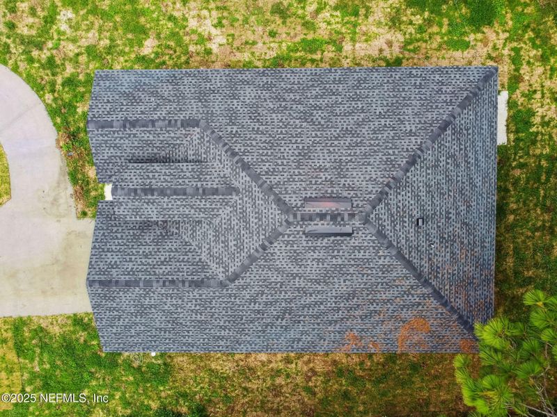 Image 27 of a home in . Image 27 of a home in .