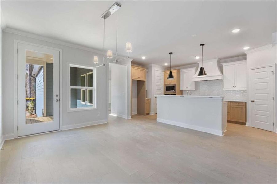 Spacious, unfurnished interior of a new home in , Athens (Image 37).