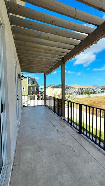 Exterior details and patio area of a home in , New Port Richey (Image 44).