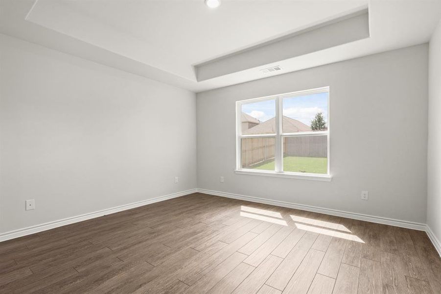 Spacious, unfurnished interior of a new home in Christian Meadows, Ennis (Image 29).