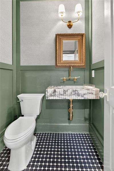 Furnished interior view inside a new home in , Carrollton (Image 8).