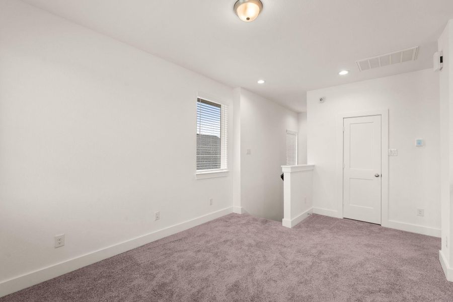 Photos are REPRESENTATIVE of the home /floor plan and are NOT of the actual home.  Selections, features, and room options may vary.