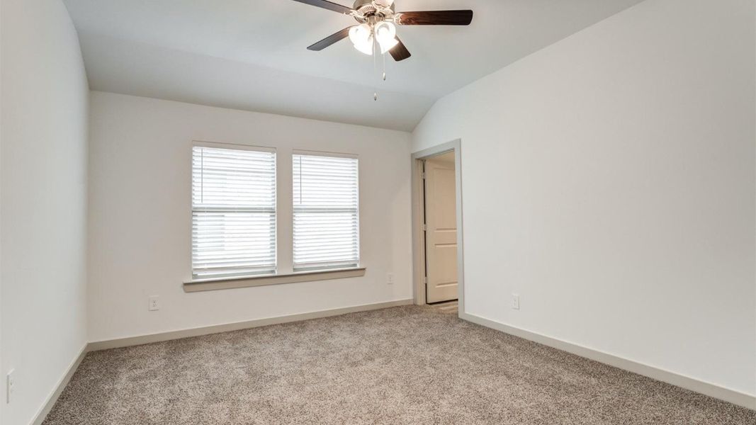 Representative unfurnished interior of a home built from the The Ashburn by D.R. Horton in Allen Farms, Lubbock (Image 18).