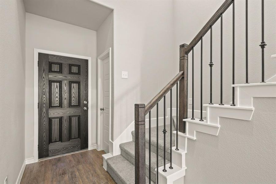 Spacious, unfurnished interior of a new home in Rocky Creek Crossing, Fort Worth (Image 20). Spacious, unfurnished interior of a new home in Rocky Creek Crossing, Fort Worth (Image 20).