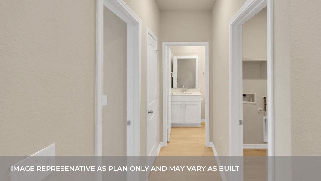 Spacious, unfurnished interior of a new home in Bar W Ranch, Leander (Image 12).