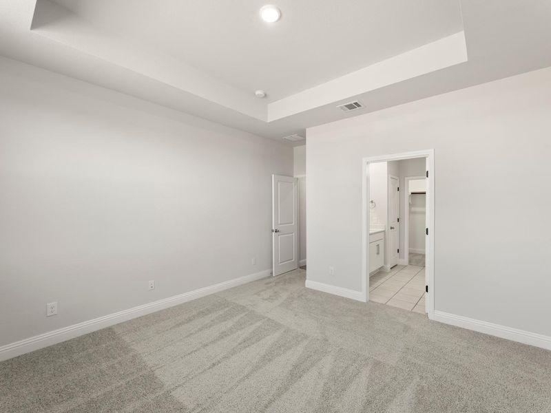 Spacious, unfurnished interior of a new home in Meadow Ridge Estates, Josephine (Image 29).