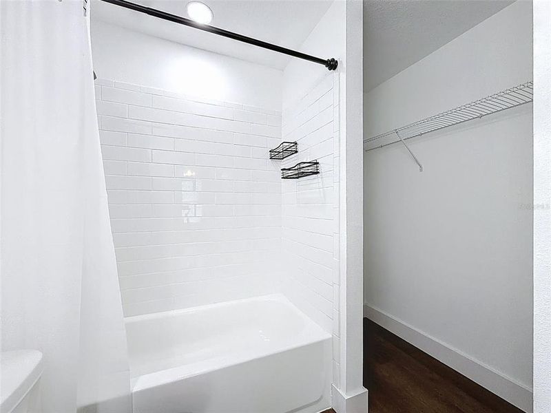 Close-up of interior finishes inside a home in , Weeki Wachee (Image 19).