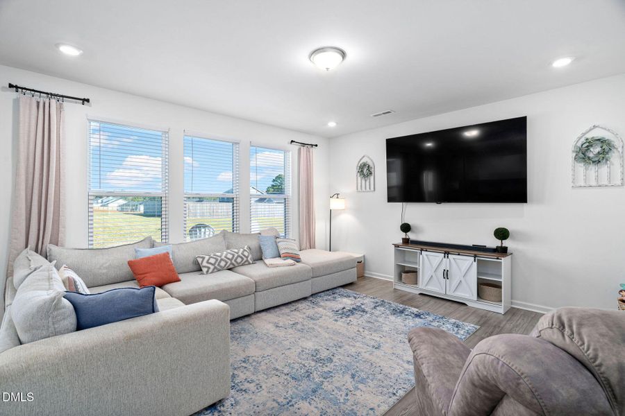 36-web-or-mls-6257-oak-psge-dr