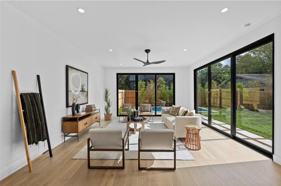 Furnished interior view inside a new home in , Austin (Image 24). Furnished interior view inside a new home in , Austin (Image 24).