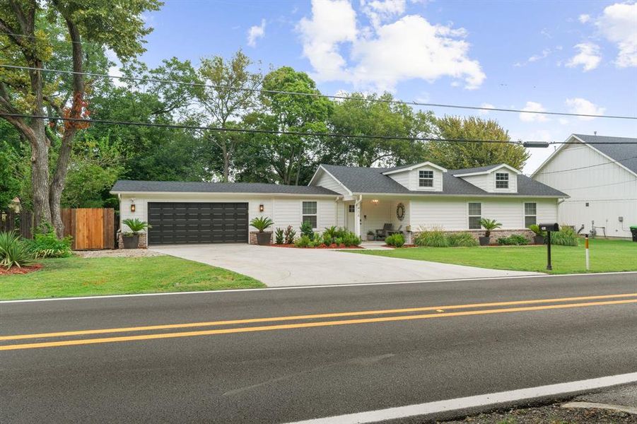 Front exterior of a new home in , Pilot Point, TX, highlighting curb appeal (Image 20). Front exterior of a new home in , Pilot Point, TX, highlighting curb appeal (Image 20).